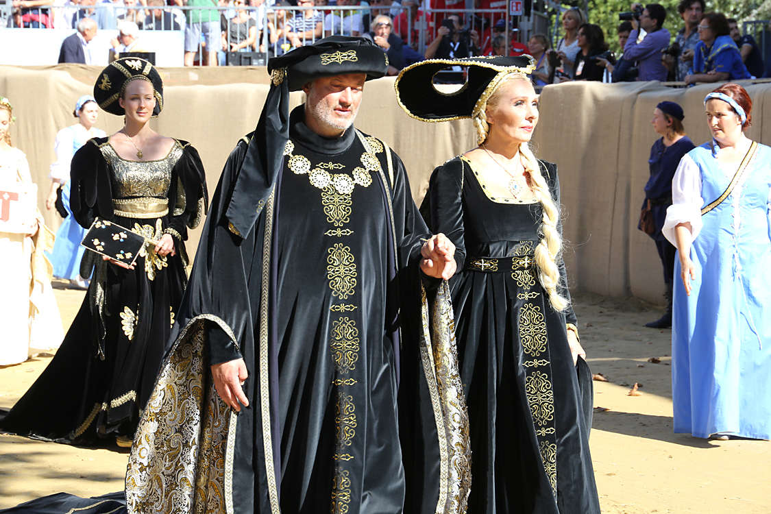 -482- CorteoStorico.jpg